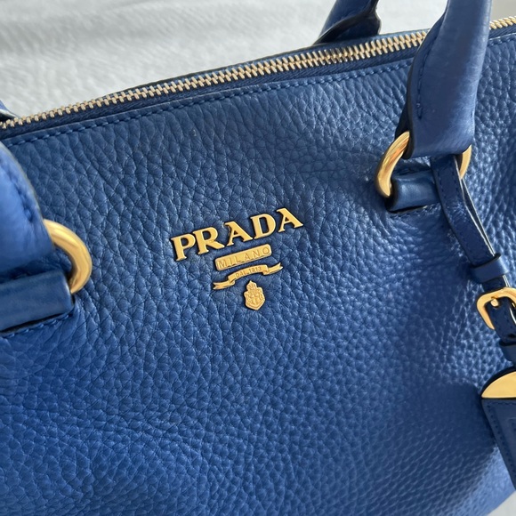 Prada Vitello Handbag - Picture 5 of 7
